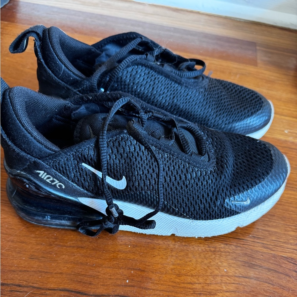 Boys AirMax 270 Size 3Y
